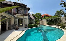 Villa Coconut Bali